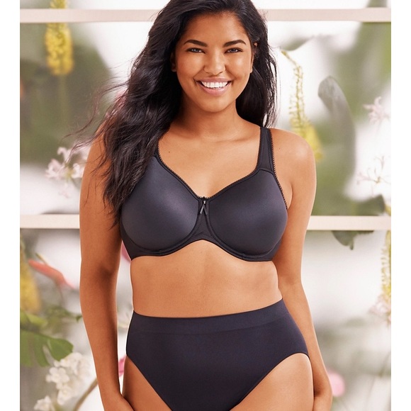 Wacoal Basic Beauty Full-Figure Spacer Underwire T-Shirt Bra 34C